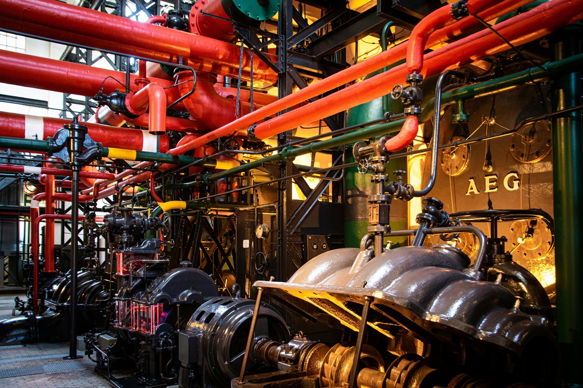 Multicolored pipes in industrial machine
